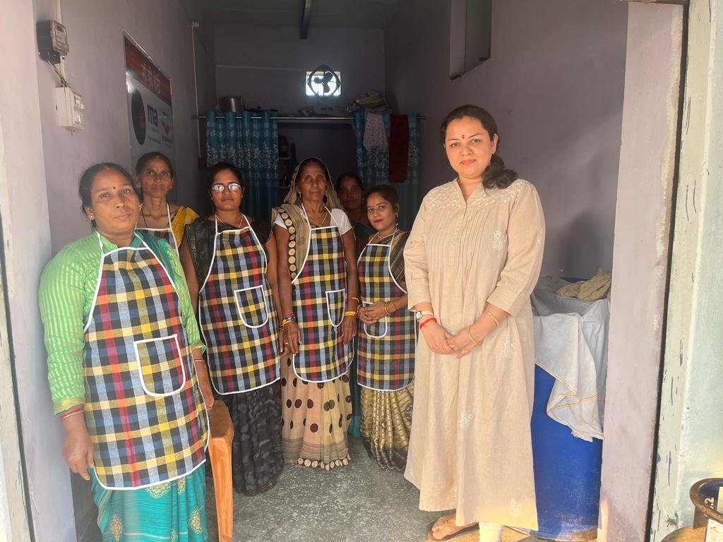Empowering Communities: A Special Visit from SIDBI’s Ms. Megha to Ma Ki Roti Varanasi Center